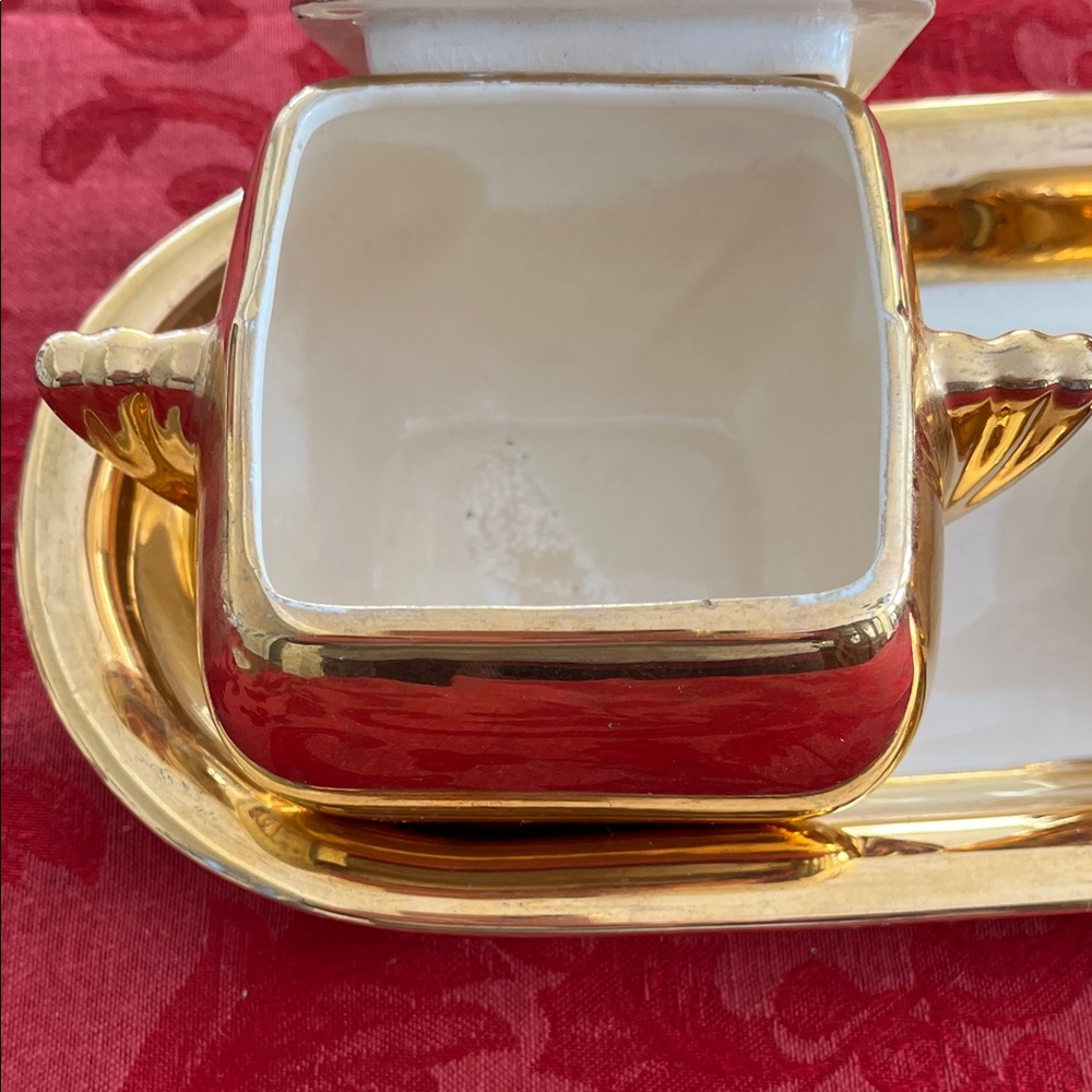 Homer Laughlin “Eggshell” Gold  Creamer & Sugar  - warranted 22 karat Gold - Picture 2 of 12